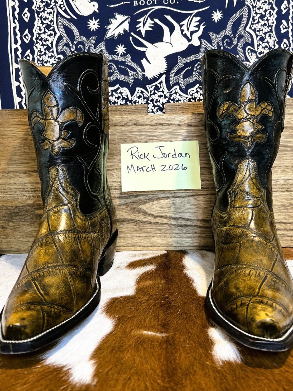 Custom Bespoke Giant American Alligator Cowboy Boots in Men's Size 11D